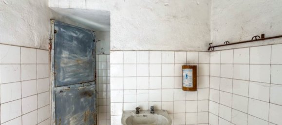 Gewerbliche Immobilie in Loule, Portugal 237m², Nr. 345349 10