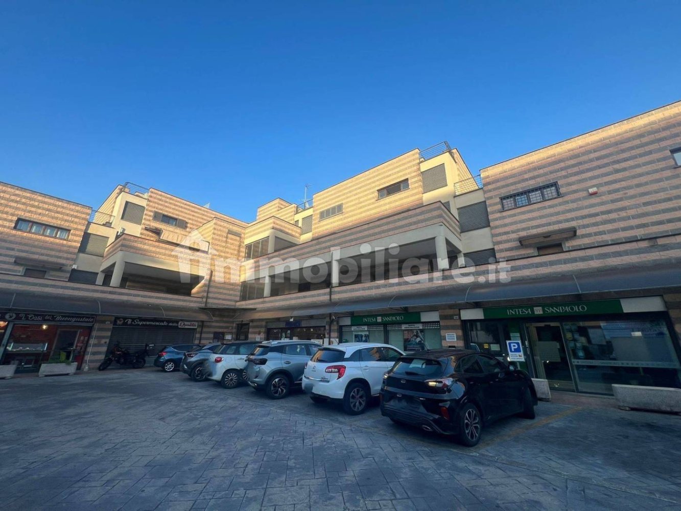 3 bedrooms Apartment in Fiano Romano, Italy No. 322486