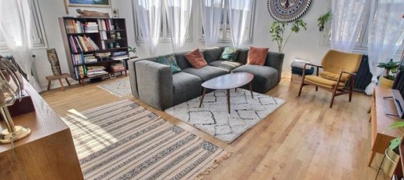 4 bedrooms Duplex in Montreuil, France No. 359361 8