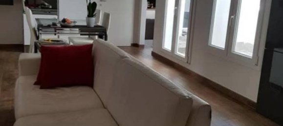 3 rooms Penthouse in San Lazzaro di Savena, Italy No. 35916 7