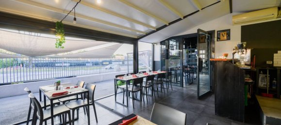 Propiedad comercial de 1 habitación en Rome, Italy No. 212912 5