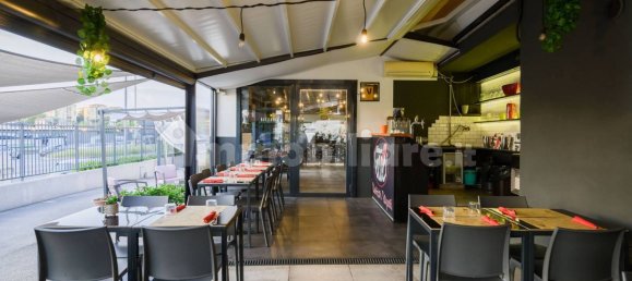 Propiedad comercial de 1 habitación en Rome, Italy No. 212912 14