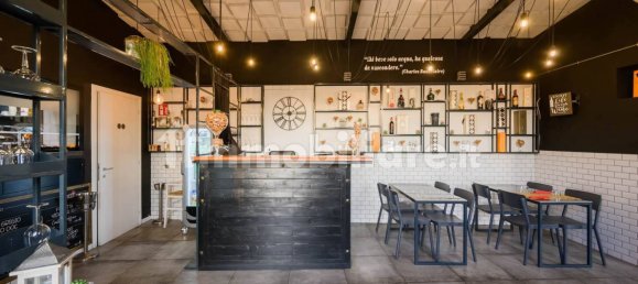 Propiedad comercial de 1 habitación en Rome, Italy No. 212912 8