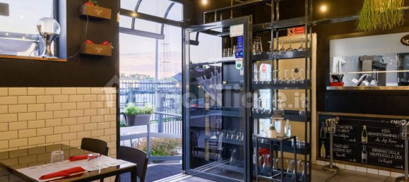 Propiedad comercial de 1 habitación en Rome, Italy No. 212912 31