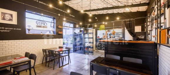 Propiedad comercial de 1 habitación en Rome, Italy No. 212912 37