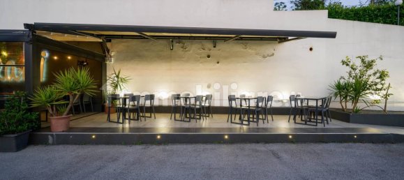 Propiedad comercial de 1 habitación en Rome, Italy No. 212912 45