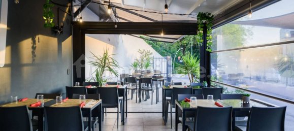 Propiedad comercial de 1 habitación en Rome, Italy No. 212912 4