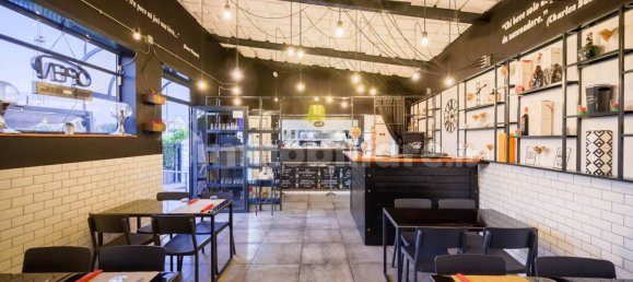 Propiedad comercial de 1 habitación en Rome, Italy No. 212912 39