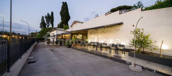 Propiedad comercial de 1 habitación en Rome, Italy No. 212912 48