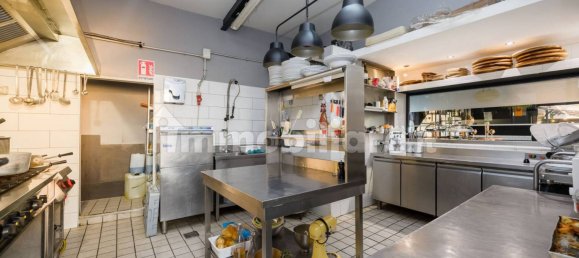 Propiedad comercial de 1 habitación en Rome, Italy No. 212912 6