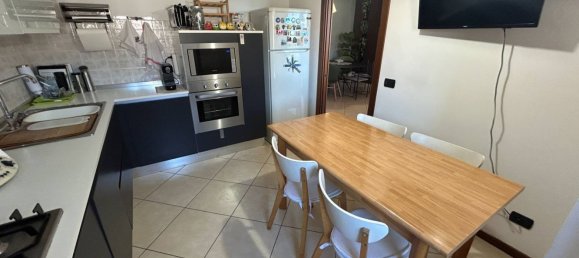 Apartamento de 7 dormitorios en Mirandola, Italy No. 370520 6