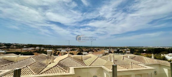 3 bedrooms House in Guia, Portugal No. 30819 4