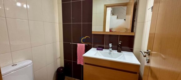 3 bedrooms House in Guia, Portugal No. 30819 22