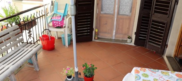 4 rooms Apartment in Montevarchi, Italy No. 230762 9