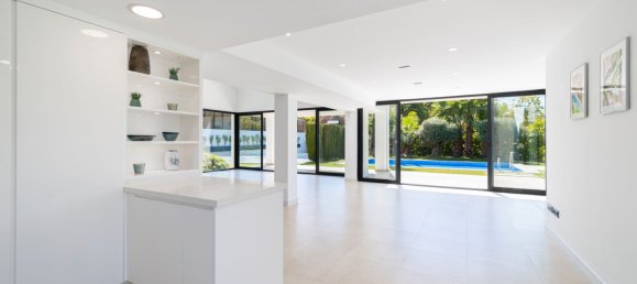 4 chambres Maison à Marbella, Spain No. 166865 9