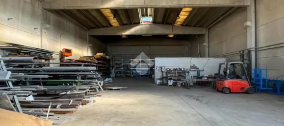 670m² Warehouse in Pavone del Mella, Italy No. 112166 9