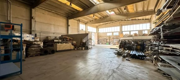 670m² Warehouse in Pavone del Mella, Italy No. 112166 3