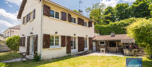 5 bedrooms House in Livry-Gargan, France No. 184747 2