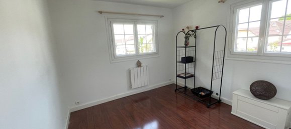 5 bedrooms House in Livry-Gargan, France No. 184747 13