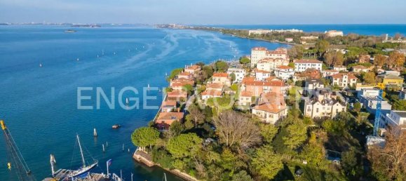 2 غرف نوم شقة في Venice, Italy رقم 138744 7