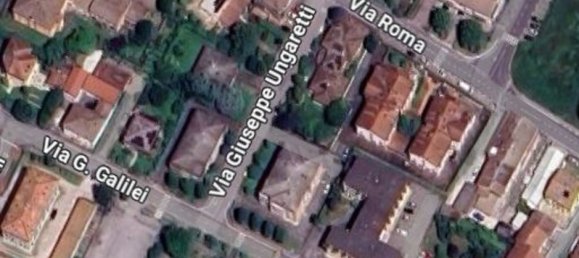 5 rooms Apartment in Rolo, Italy No. 96578 3