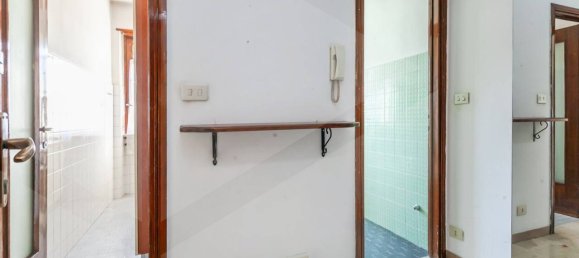 Estúdio em Cusano Milanino, Italy N.º 23969 7