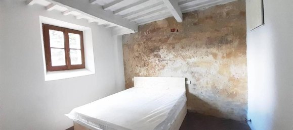 14 rooms House in Sarteano, Italy No. 31620 38