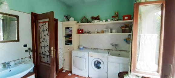 14 rooms House in Sarteano, Italy No. 31620 30