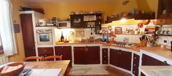 14 rooms House in Sarteano, Italy No. 31620 22