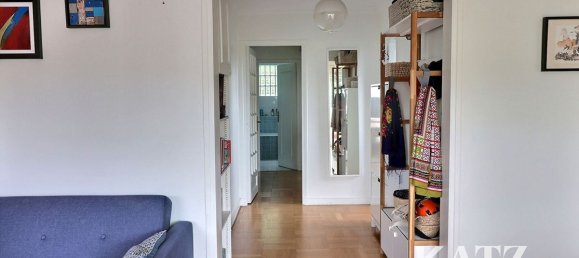 Apartamento de 2 dormitorios en Garches, France No. 176274 4