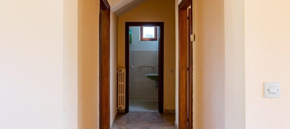 3 rooms House in Borgorose, Italy No. 44700 23