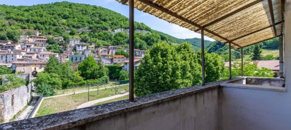 3 rooms House in Borgorose, Italy No. 44700 20