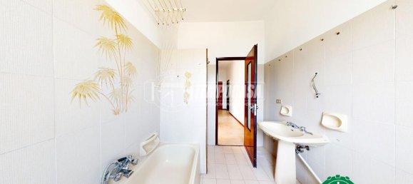 Apartamento de 4 habitaciónes en Ovada, Italy No. 175570 22