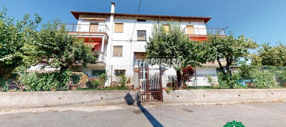 Apartamento de 4 habitaciónes en Ovada, Italy No. 175570 2