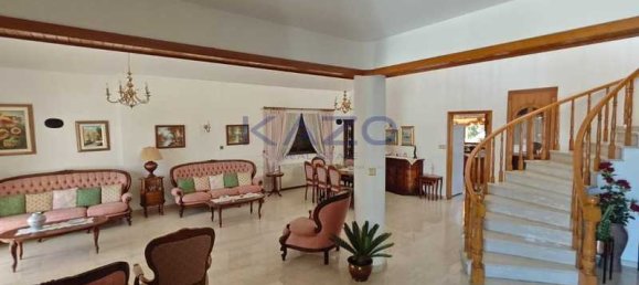 4 bedrooms House in Limassol, Cyprus No. 15600 10