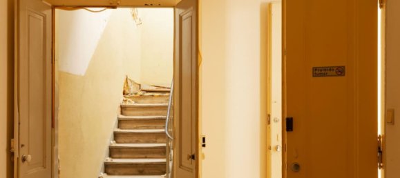 4 bedrooms Townhouse in Lisbon, Portugal No. 320290 8