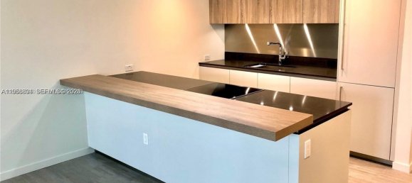 1 dormitorio propiedad comercial en alquiler en Miami, Miami-Dade, Florida, USA № 614253 2