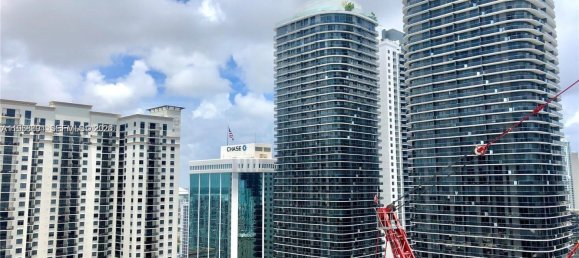 1 dormitorio propiedad comercial en alquiler en Miami, Miami-Dade, Florida, USA № 614253 30