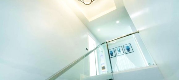 5 bedrooms House in Pattaya, Thailand No. 27057 7