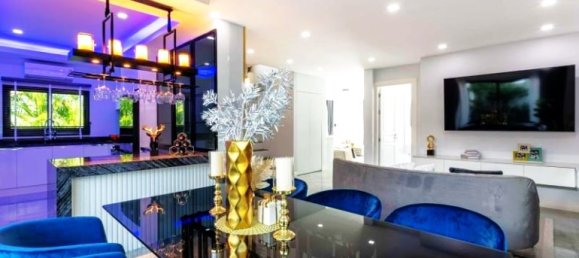 5 bedrooms House in Pattaya, Thailand No. 27057 15