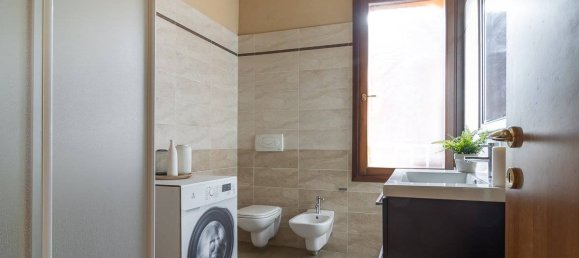 2 bedrooms Apartment in San Giovanni in Persiceto, Italy No. 341901 8