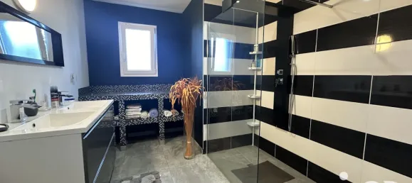 3 bedrooms Villa in Occitanie, France No. 323834 19