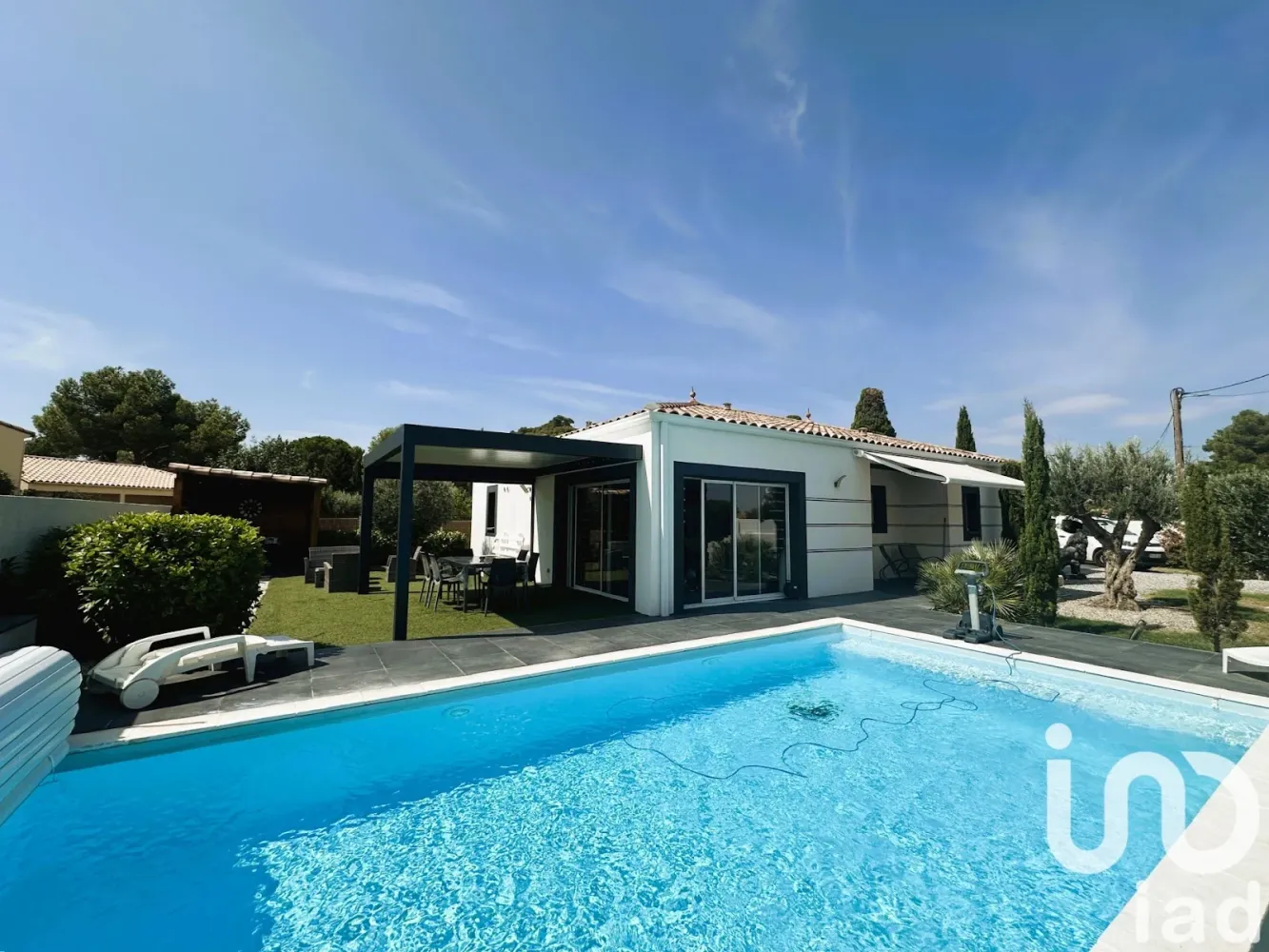 3 bedrooms Villa in Occitanie, France No. 323834