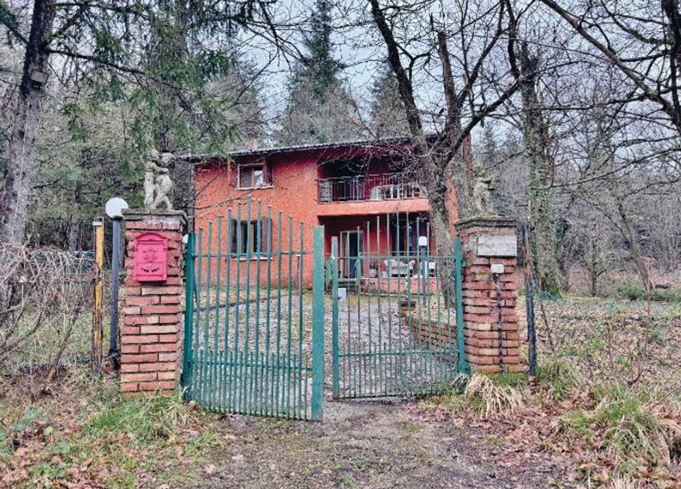 10 bedrooms Apartment in San Benedetto Val di Sambro, Italy No. 365980