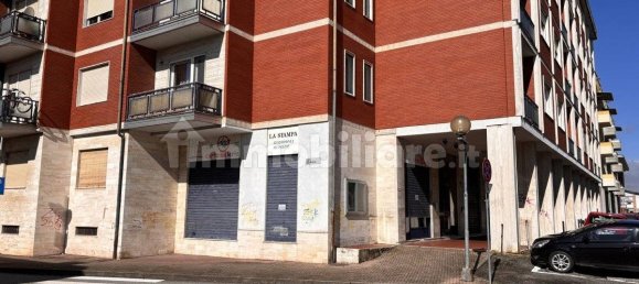 3-Zimmer Gewerbliche Immobilie in Romano Canavese, Italy, Nr. 81054 14