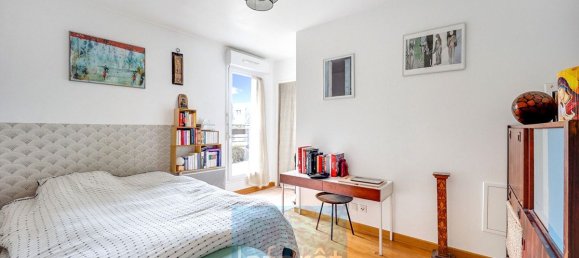 4 bedrooms Duplex in Clichy, France No. 147200 9