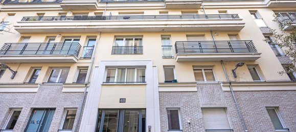 4 bedrooms Duplex in Clichy, France No. 147200 11