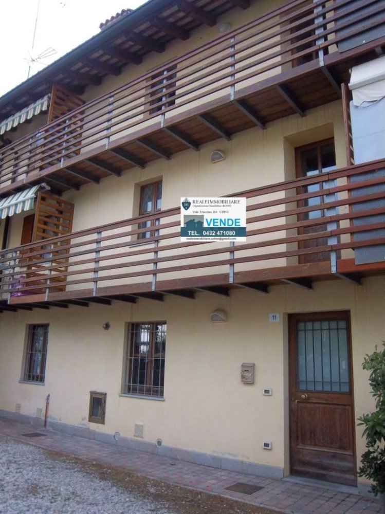 2 bedrooms House in Udine, Italy No. 344967