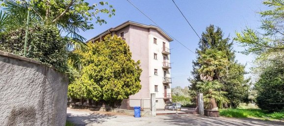 2 bedrooms Apartment in Besana in Brianza, Italy No. 75423 17