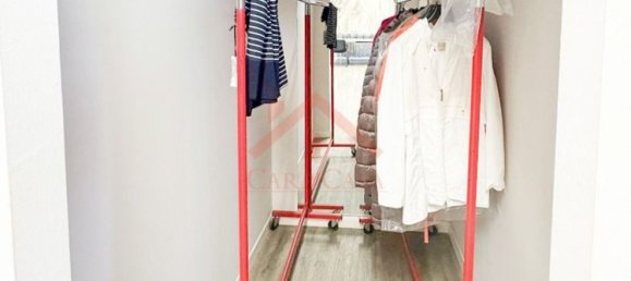 Gewerbliche Immobilie in Carpi, Italy 115m², Nr. 268742 5